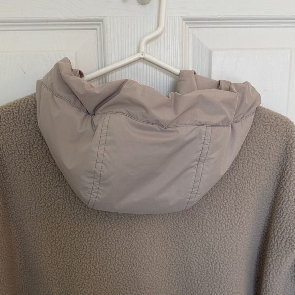 Vuori Taupe Teddy Fleece Hooded Jacket - Picture 4 of 6